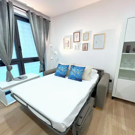 Evans Realty Bn Moderno & Lujoso Estudio * Malaga